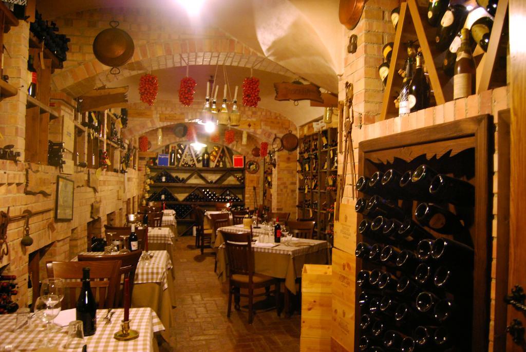 Hotel Ristorante Donato Calvizzano Ngoại thất bức ảnh