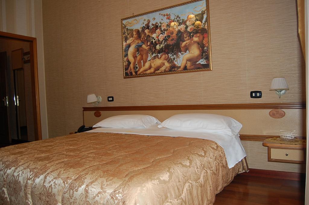 Hotel Ristorante Donato Calvizzano Ngoại thất bức ảnh