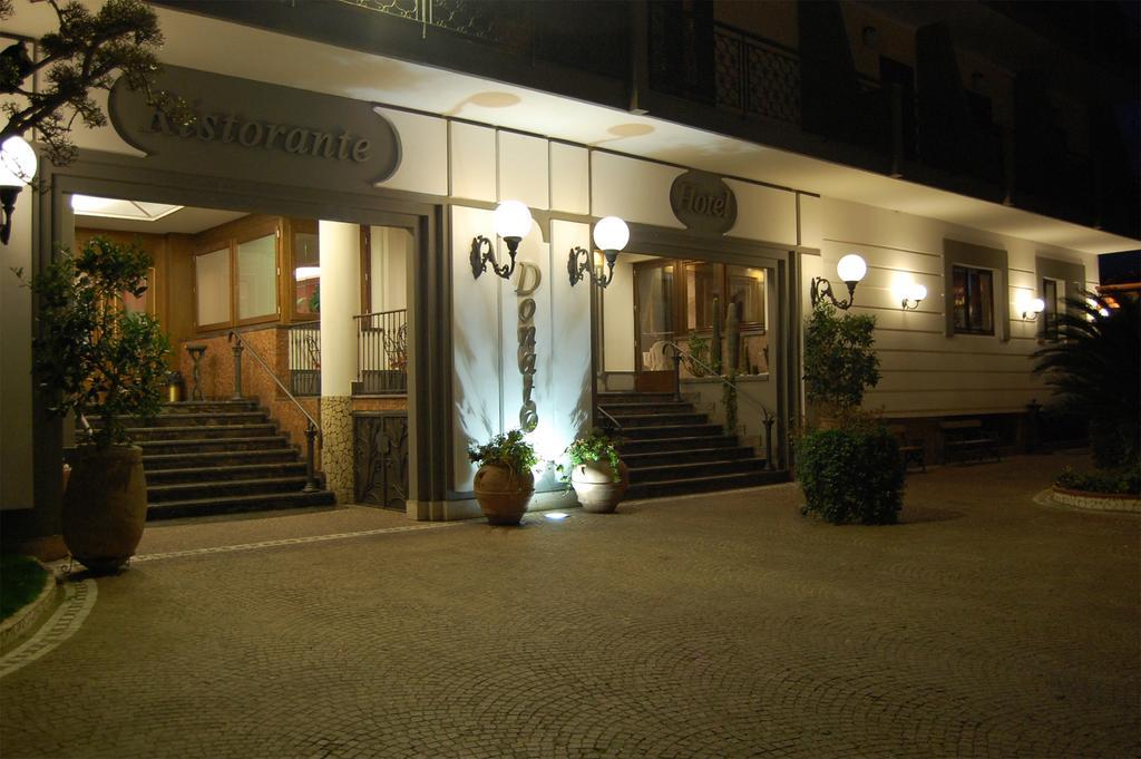 Hotel Ristorante Donato Calvizzano Ngoại thất bức ảnh