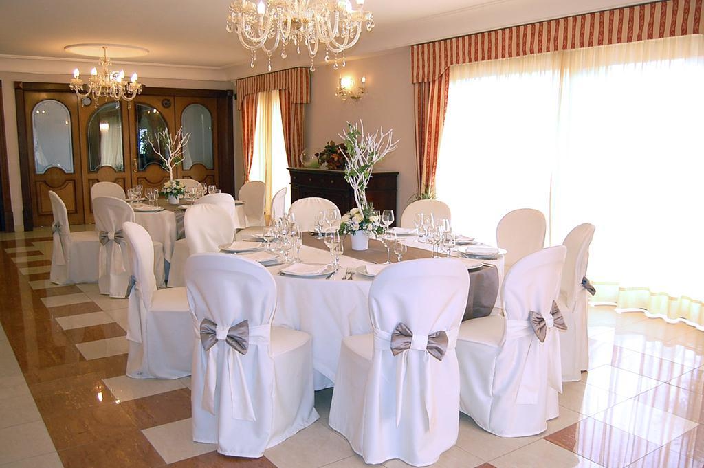 Hotel Ristorante Donato Calvizzano Ngoại thất bức ảnh
