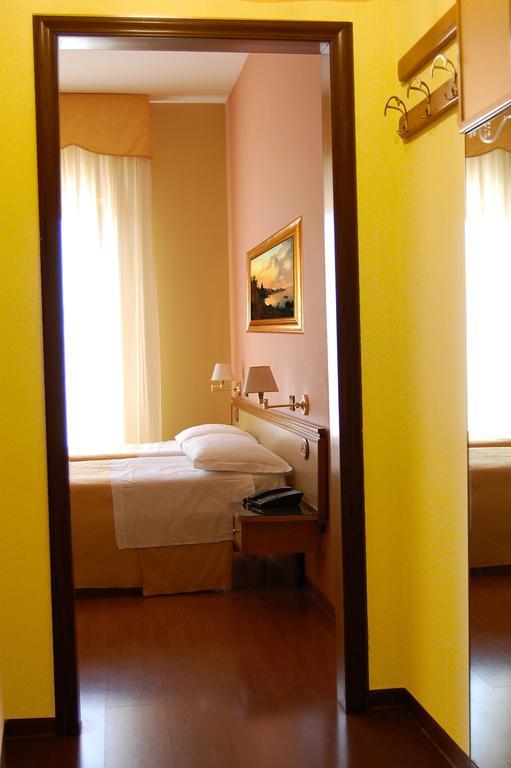 Hotel Ristorante Donato Calvizzano Ngoại thất bức ảnh