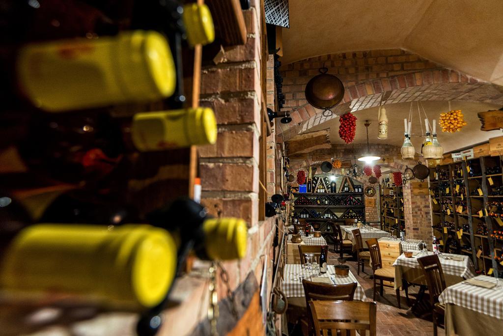Hotel Ristorante Donato Calvizzano Ngoại thất bức ảnh